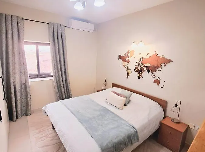 Bird Of Paradise Apartament Mosta